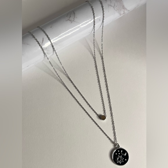 Moon & Sun Delicate Layered Necklace - Trendy Celestial Boho Edgy Necklace - Picture 3 of 12
